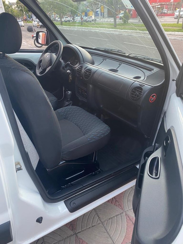 Imagem 15 de 15 de Renault/ Kangoo 1.6 Ambulancia