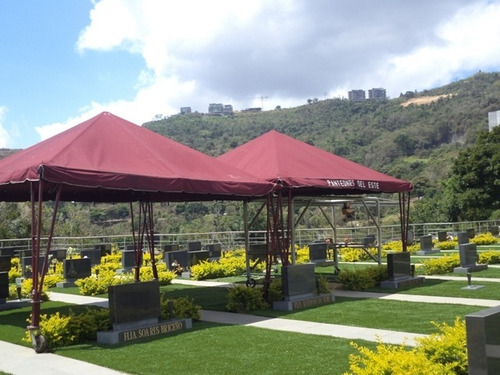 Imagen 13 de 14 de Se Vende Parcela En El Cementerio Del Este