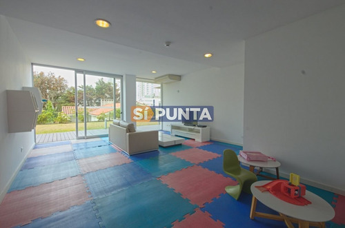 Imagen 8 de 24 de Apartamento En Brava, 2 Dormitorios *