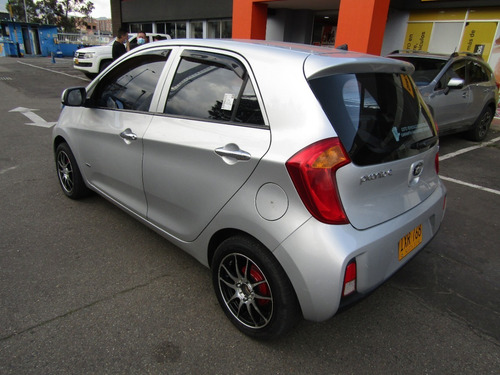 Imagen 9 de 15 de Kia Picanto Ex