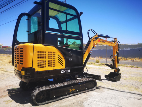 2024 Miniexcavadora Agt Qnt30 (nueva) Motor Kubota 2.5 Tons.