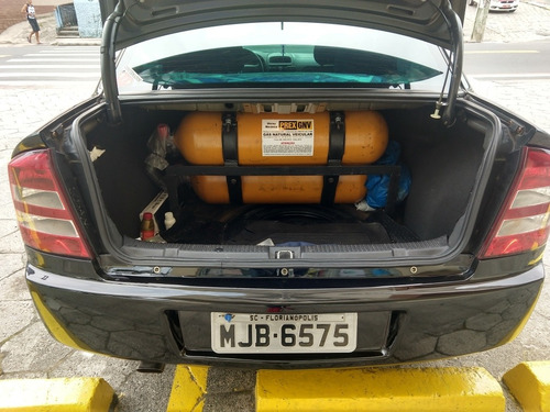 Chevrolet Astra Sedan Gnv 2.0 2011/2011