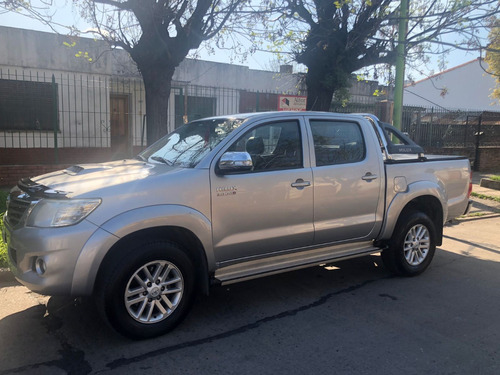 Toyota Hilux 3.0 Cd Srv Cuero 171cv 4x2 - E4