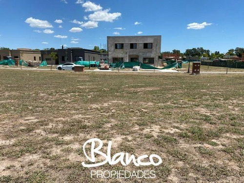 Imagen 7 de 14 de Oportunidad! Espectular Lote Con Fondo A Pulmón Verde En Pilar Del Este - Santa Lucía