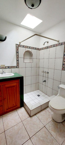 Imagen 16 de 24 de Casa En Renta En El Centro De Antigua Guatemala