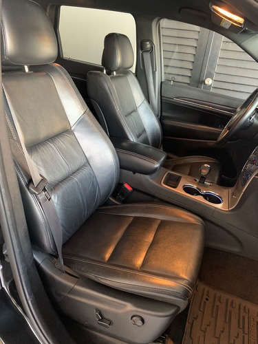 Imagen 10 de 15 de Jeep Grand Cherokee