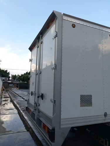 Isuzu Elf 100 2018