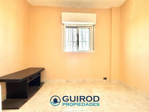 Venta Departamento 3 Ambientes Luminoso Con Bajas Expensas