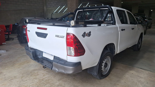 Toyota Hilux Pick-Up 2.4 Cd Dx 150cv 4x4