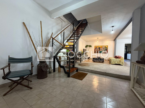 Casa En Venta 7 Ambientes Villa Ballester