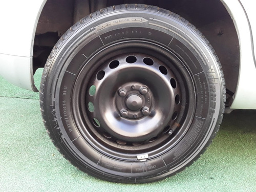 Imagem 10 de 10 de Fiat Uno Vivace 1.0 2013