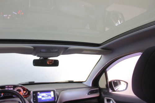 Peugeot 208 1.6 GRIFFE 16V FLEX 4P AUTOMÁTICO