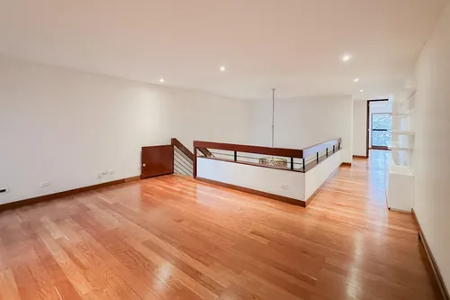 Apartamento En Venta En Los Rosales. Cod V3771