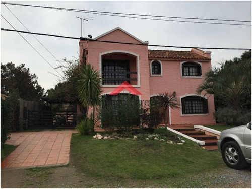 Espectacular Casa En Venta - Ref: 4436