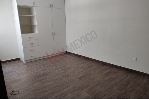 Tu Nuevo Hogar En Santa María La Ribera: Estilo, Luz Y Ubicación