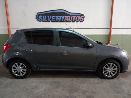 Imagen 15 de 18 de Renault Sandero 1.6 Dynamique 90cv Abs