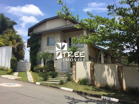 Imagem 4 de 28 de Venda Sobrado Condomínio Arujázinho 5, Excelente Imóvel, Com A/t 634m² A/c 587m² Distribuídos Em 04 Suítes Sendo 01 Máster Com Hidro. Consulte-nos. - Ca01355 - 32065787