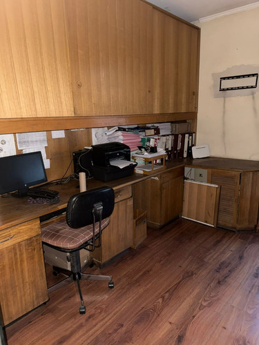 Cómoda Y Amplia Oficina De 80m2, Agustinas / Ahumada