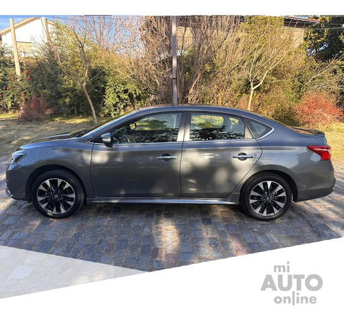 Nissan Sentra 1.8 Sr Pure Drive