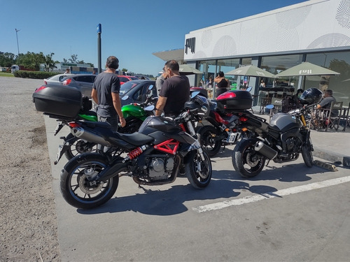 Imagen 11 de 17 de Benelli Tnt 600