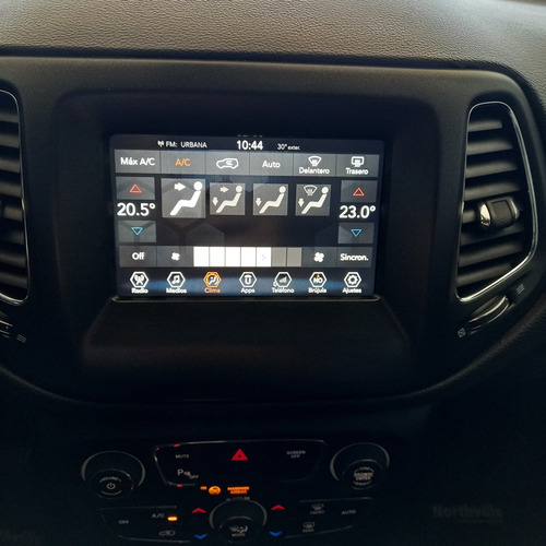 Imagen 22 de 24 de Jeep Compass 2019 2.4 Longitude