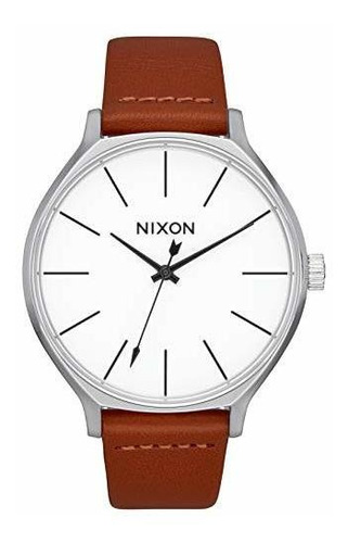 Nixon Clique Reloj De Moda Para Mujer 1.496 In Correa De Cue