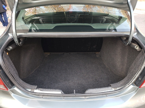 Volkswagen Voyage 1.6 Comfortline Plus 101cv 2009