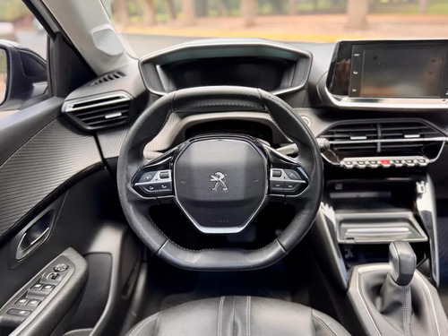 Peugeot 208 1.6l Feline Tiptronic