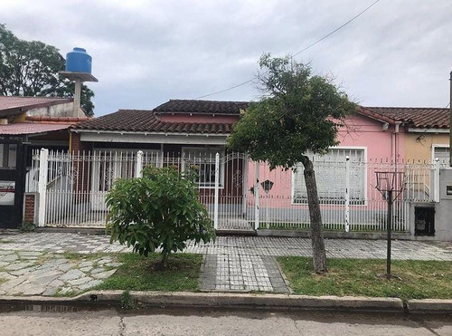 Casa En Alquiler - Barrio El Dorado - Quilmes Oeste