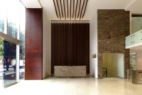 Oficinas En Arriendo El Nogal - Edificio Semana