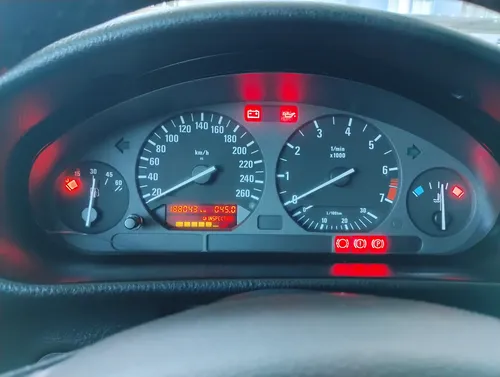 BMW Serie 3 1.8 318is E36