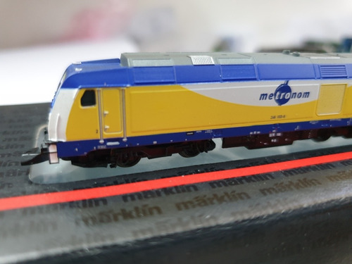 Locomotora Marklin Z Diesel 88370, Metronom.