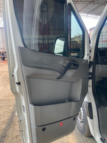 Mb Sprinter 311 Ano 2016 Bau Sider 3,65m