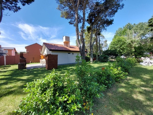 Imagen 8 de 24 de Chalet Valeria Del Mar Parque 800 M2 3 Ambs Cable Wifi.