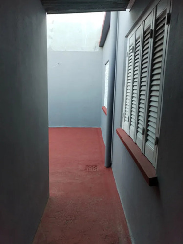 Se Alquila Casa De 3 Dormitorios En Villa Española