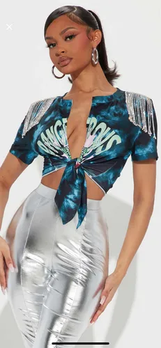 Blusas fashion nova sale