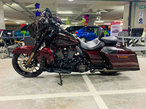 Imagen 1 de 13 de Harley Davidson Street Glide
