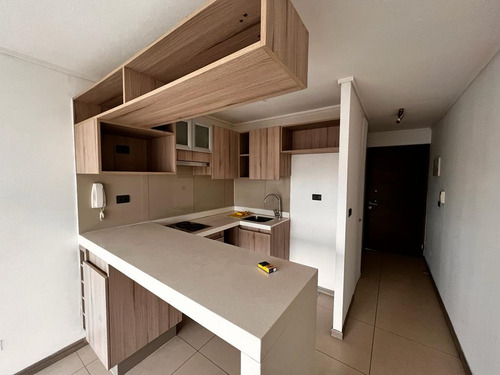 Departamento En Venta, Metro Irarrázaval A Una Cuadra