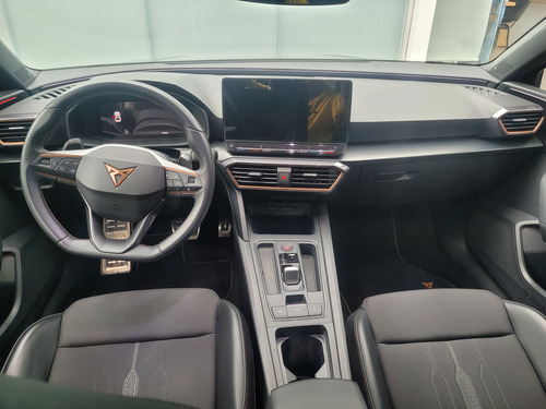 Cupra Leon 300Hp