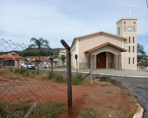 Imagem 1 de 5 de Terreno Comercial A Venda Em Carmo Do Rio Claro - Te00118 - 68990854