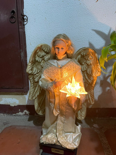 Angel Navideño