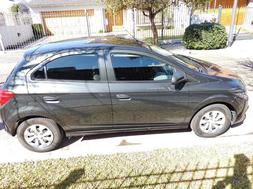 Imagen 8 de 10 de Chevrolet Onix 1.4 Joy Ls 2019