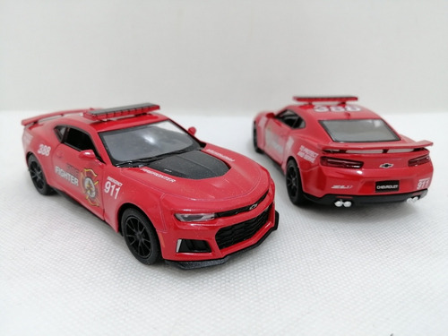 Chevrolet Camaro Zl1 2017// Escala 1:38// 12,5cms//metalico