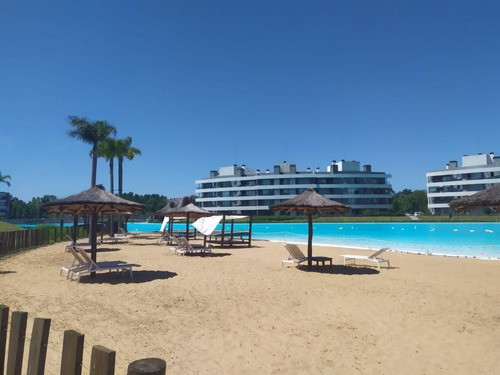 Venta De Departamento En Lagoon Pilar