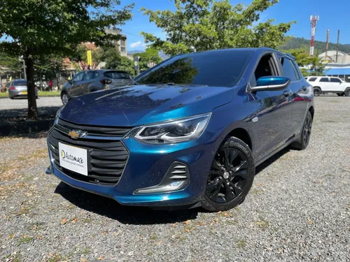 Chevrolet Onix 1.0T Premier Hatch At