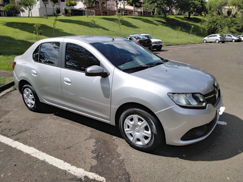 Renault Logan 1.6 Expression Hi-power 4p