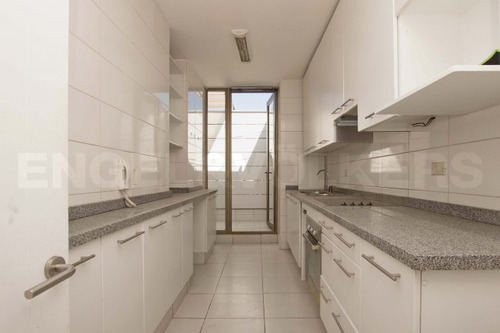 Penthouse Con Oficina En Sector Independiente
