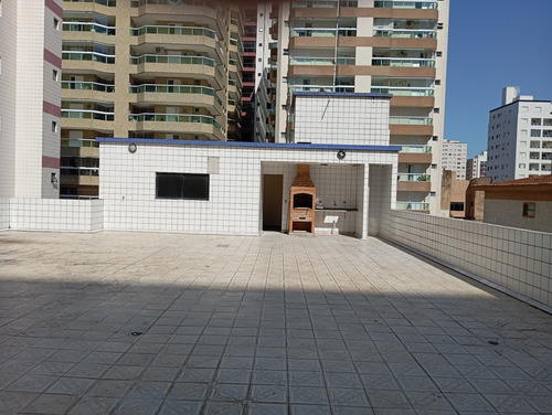 Box De Garagem Bairro Ocean Próximo A Praia