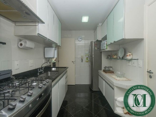 Imagem 4 de 8 de Lindo Apartamento Pé Na Areia. - Ap00563 - 70262448