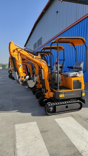 Imagen 1 de 8 de Miniexcavadora Motor Americano Briggs&stratton